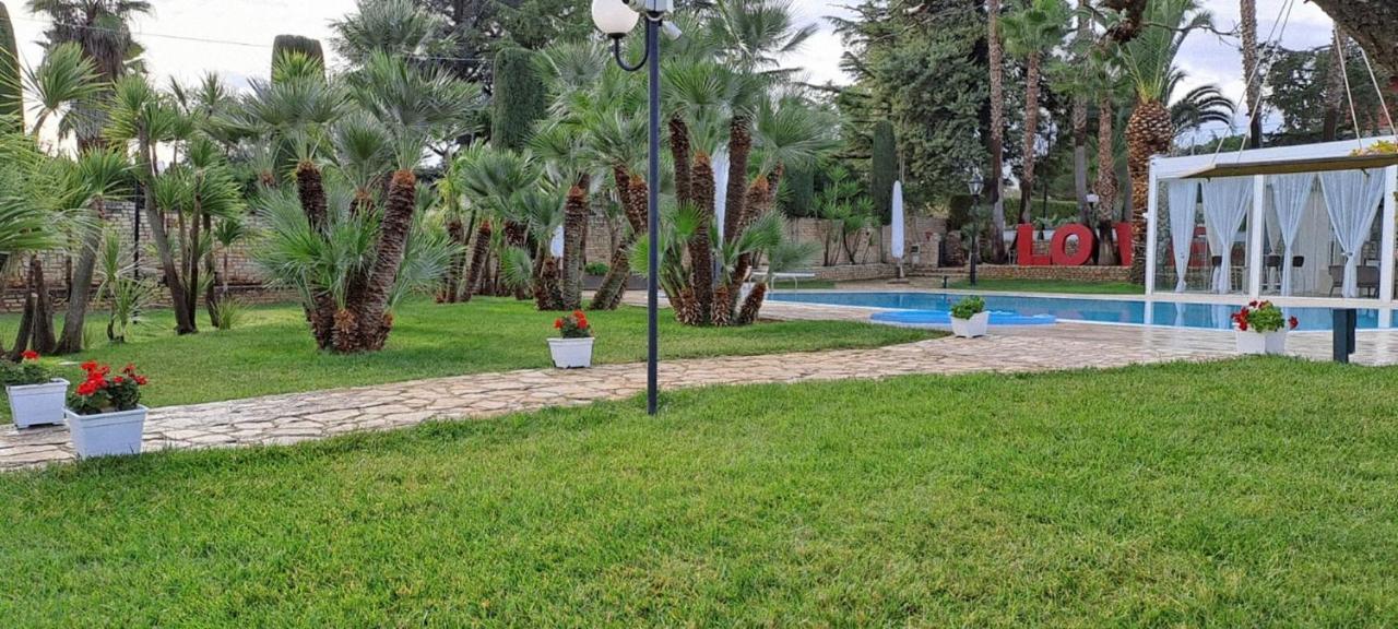 B&B Villa Adriana Andria Ngoại thất bức ảnh