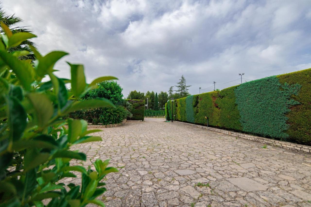 B&B Villa Adriana Andria Ngoại thất bức ảnh